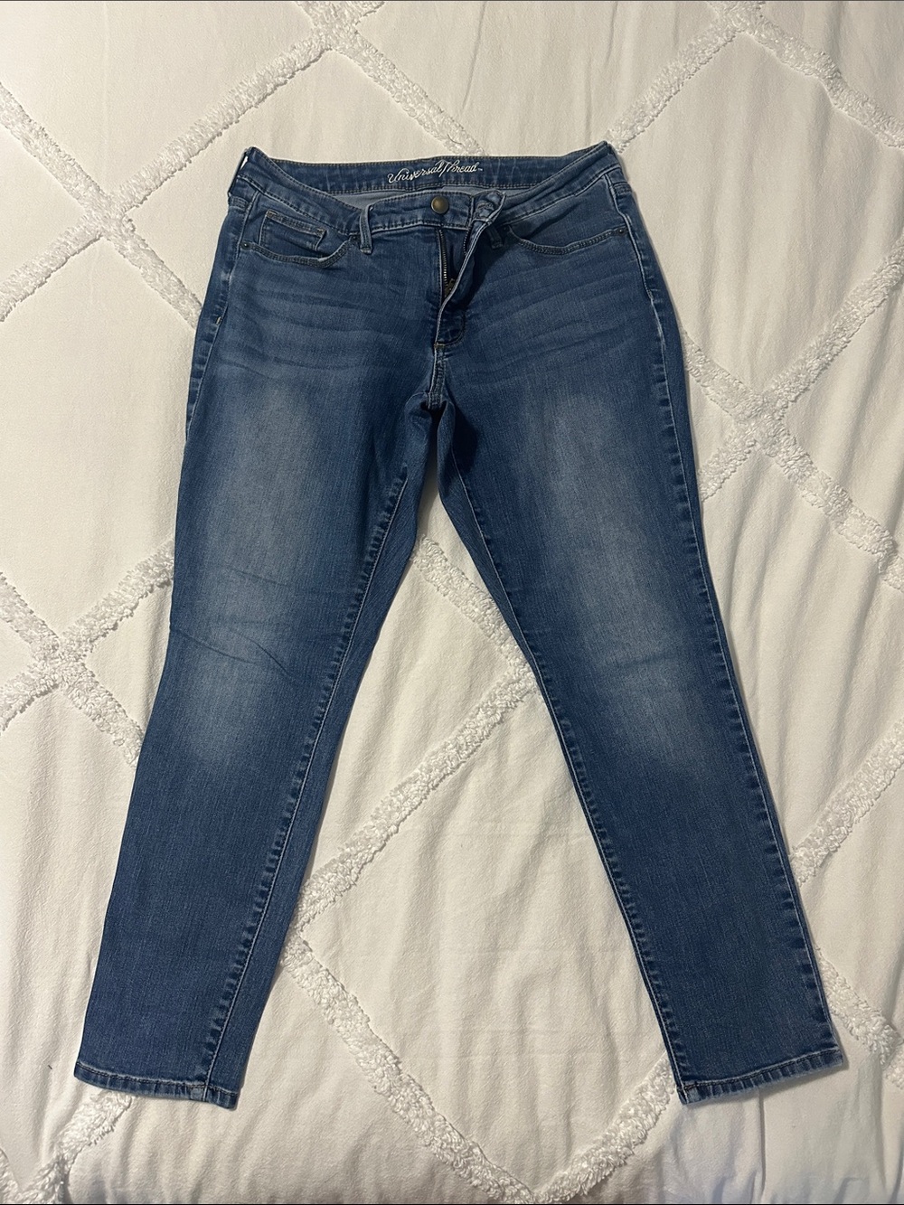 Universal Thread Medium Blue Skinny Jeans
